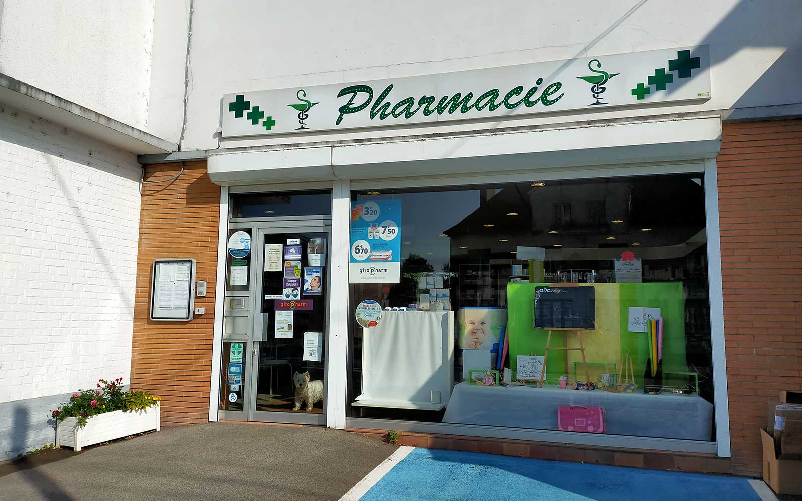 Pharmacie Deleau officine Lignieres Chatelain
